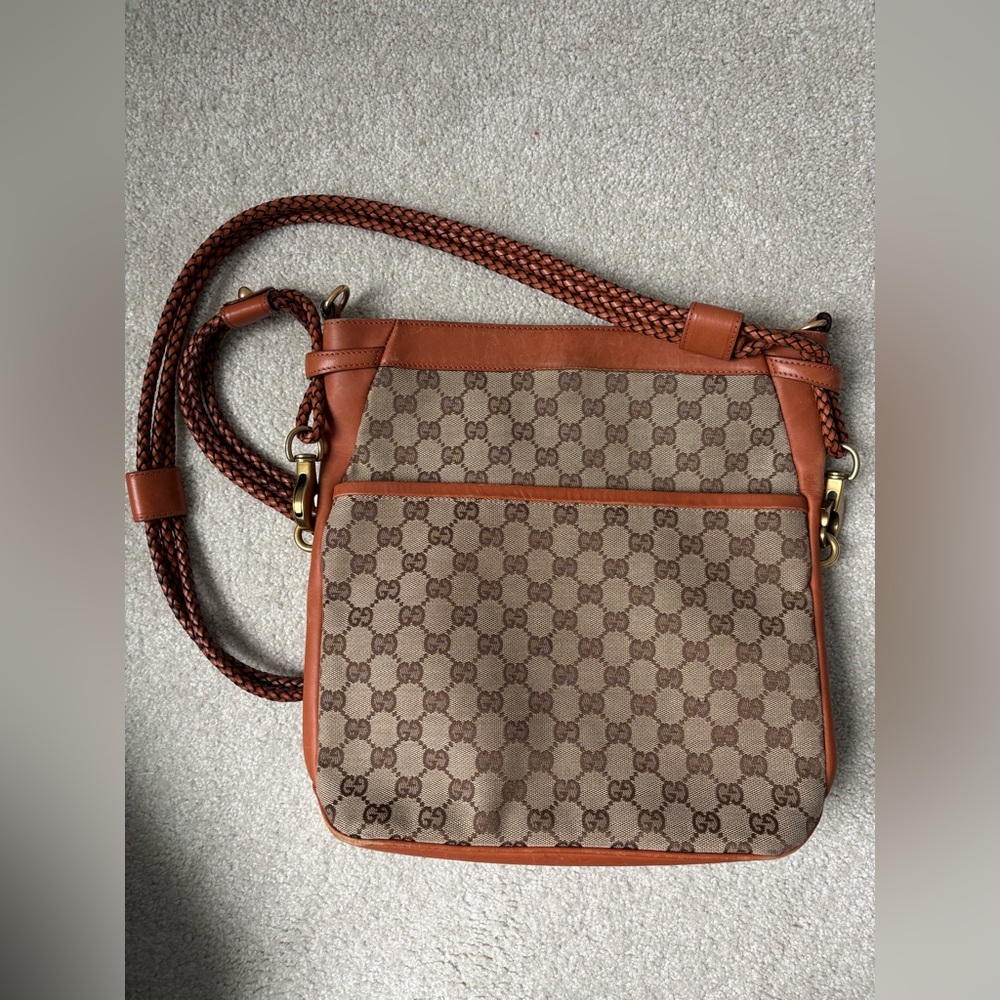 Gucci GG Canvas Crossbody Bag Brown Leather Trim Vintage Shoulder Bag Italy